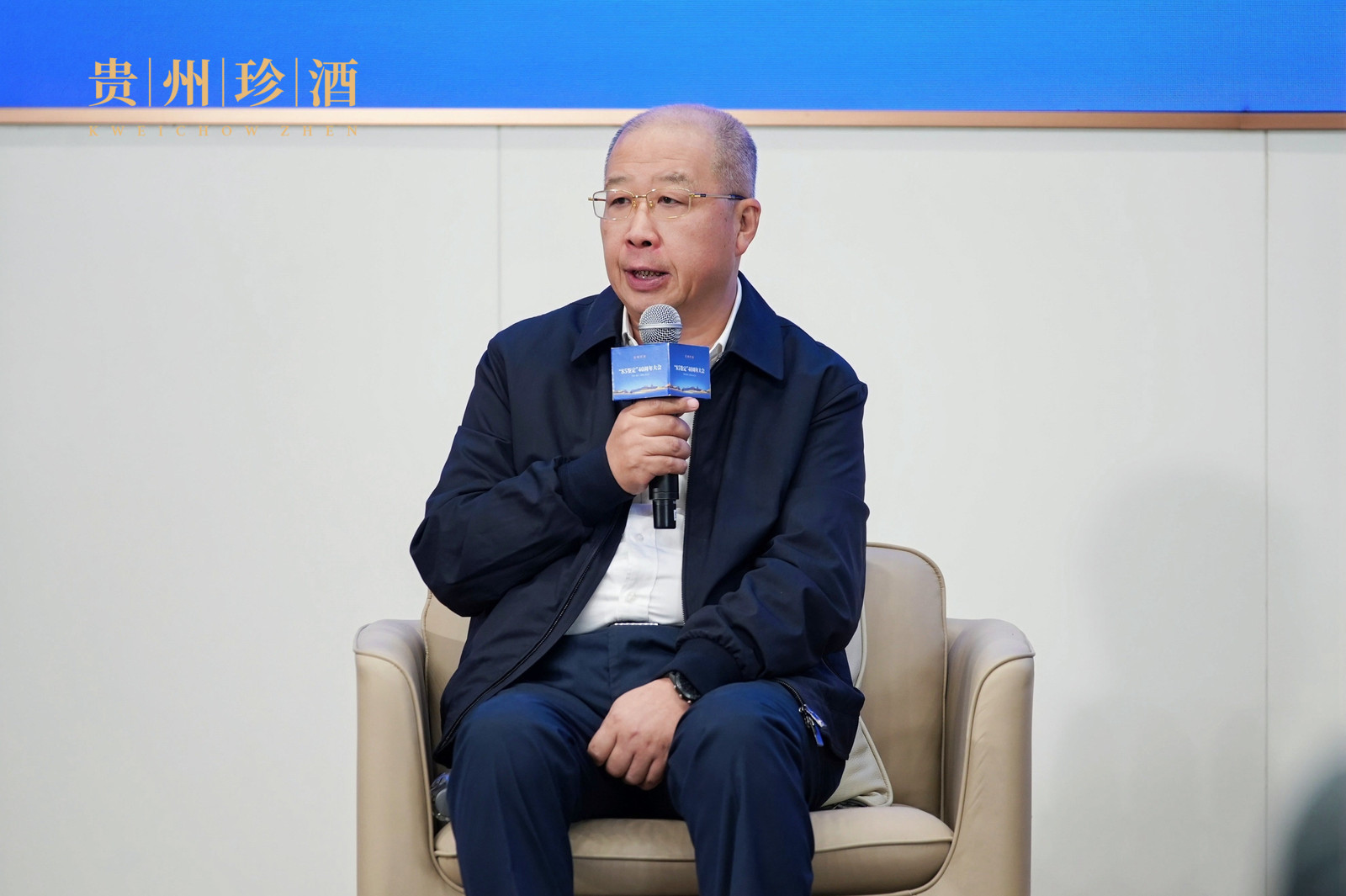 马勇：“人努力，天帮助”，铸就港股白酒第一股