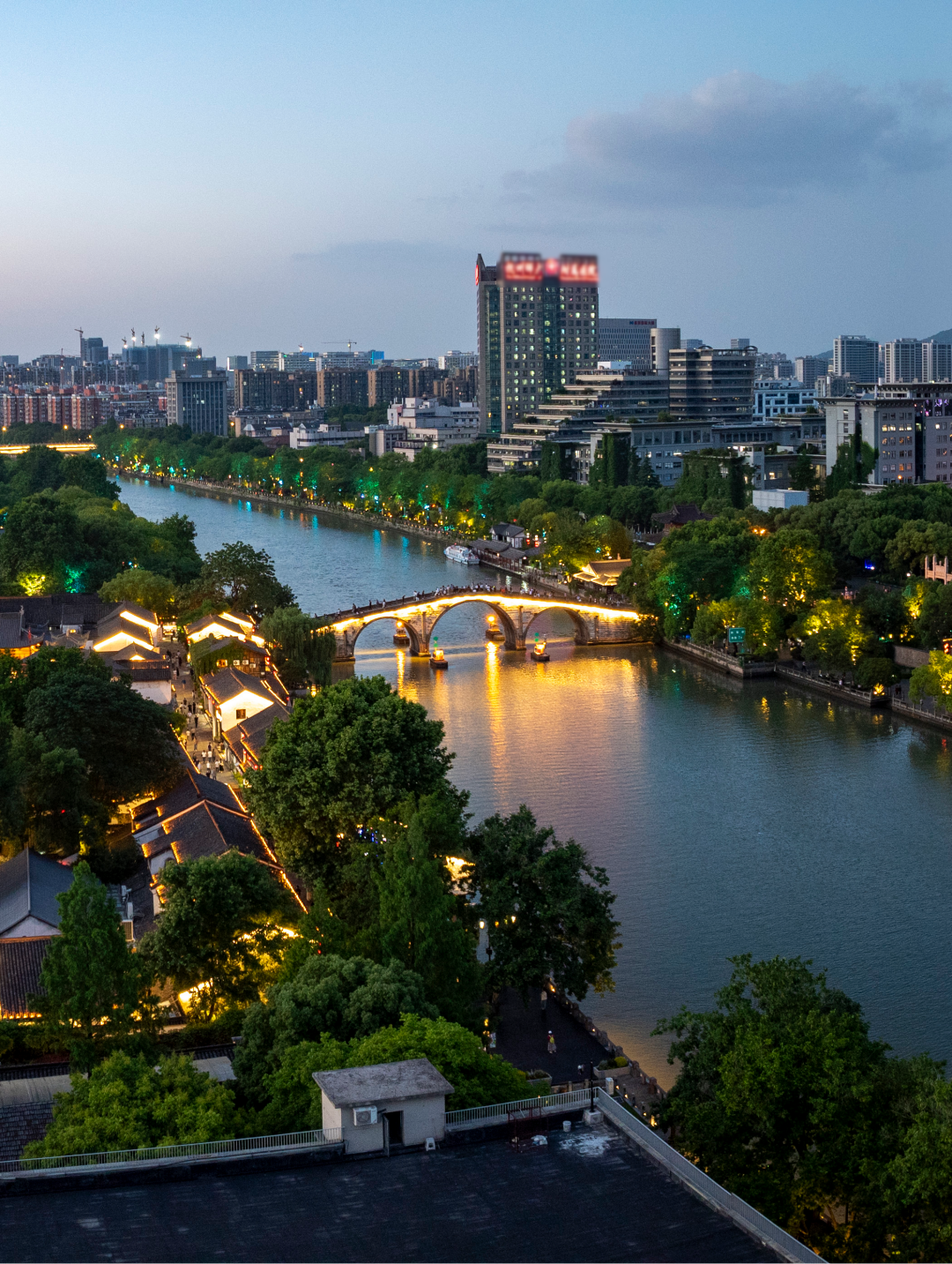 运河上下，一条“超级名酒带”