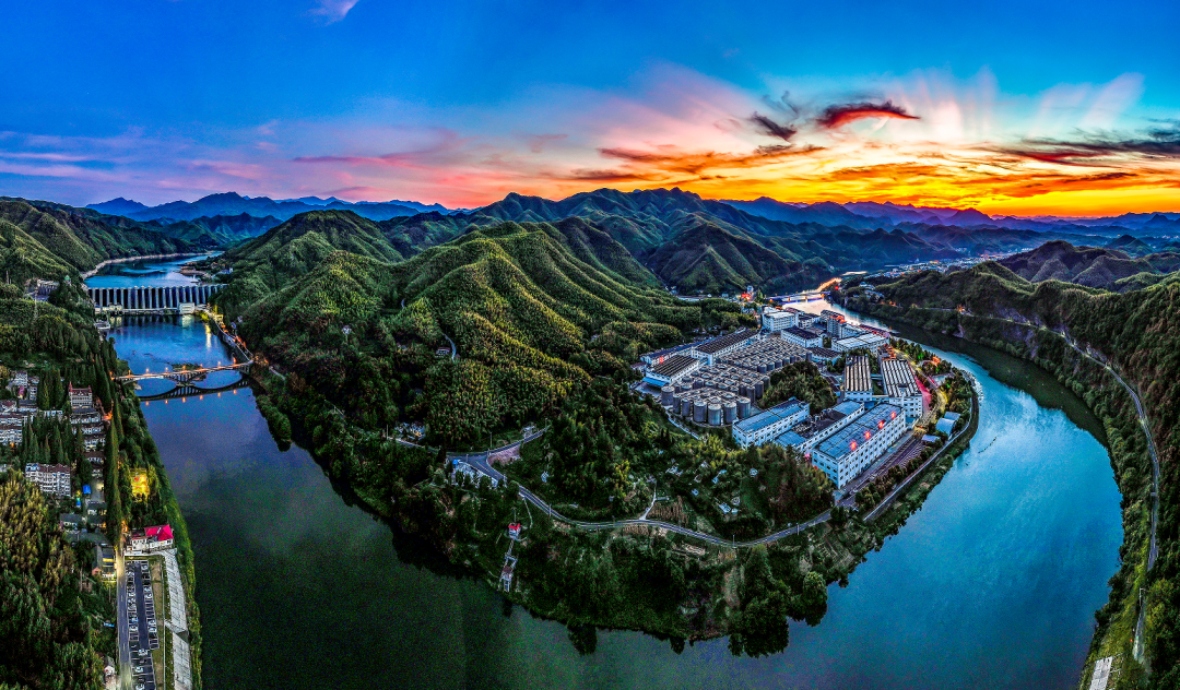 这场“文化迁徙”，藏着迎驾70年生态酿造的底气