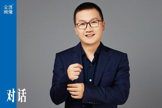 对话刘飞：官宣“罗永浩+AI终端”背后，谷小酒靠什么实现连续增长？